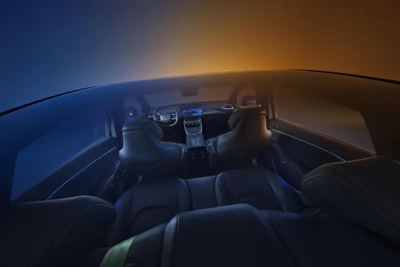 极狐阿尔法 S5 内饰官图发布，定位中型纯电轿车