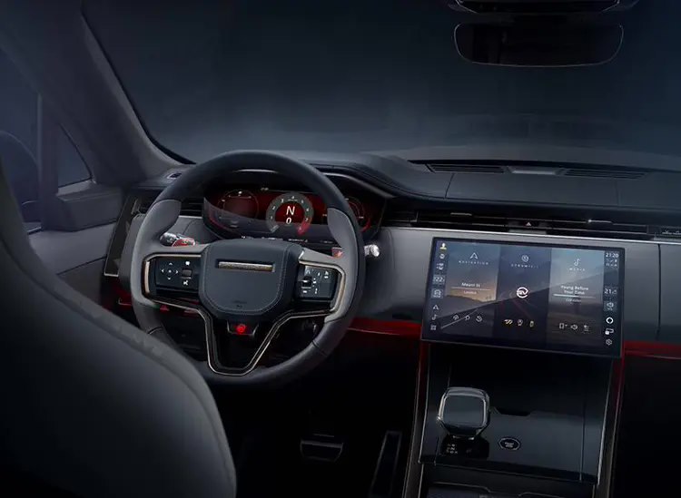 243.8 万元，路虎揽胜运动版 SV Edition One 车型上市：中国大陆限量 15 台