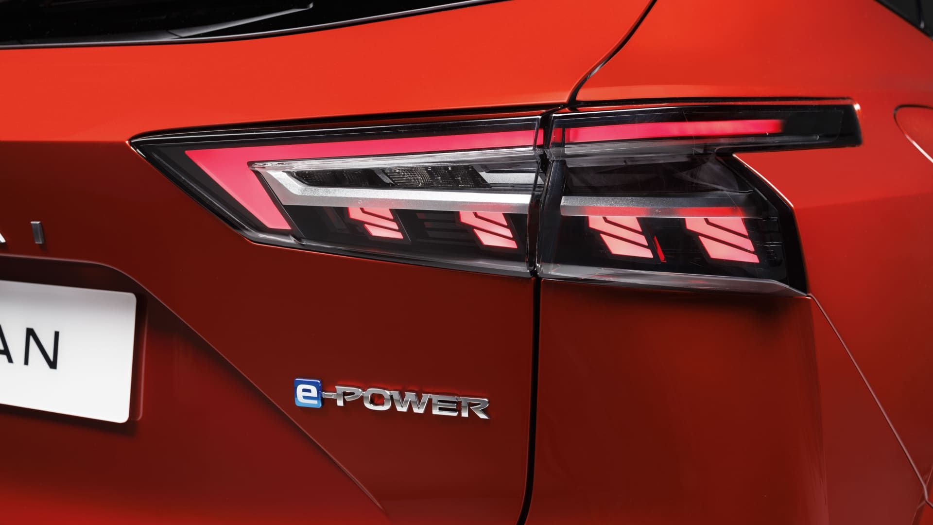 2025 款日产逍客中期改款车型亮相：重新设计前脸