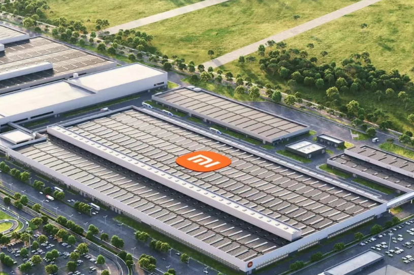 雷军称小米汽车工厂后续开放公众参观,北京、深圳开启 SU7 正式版交付