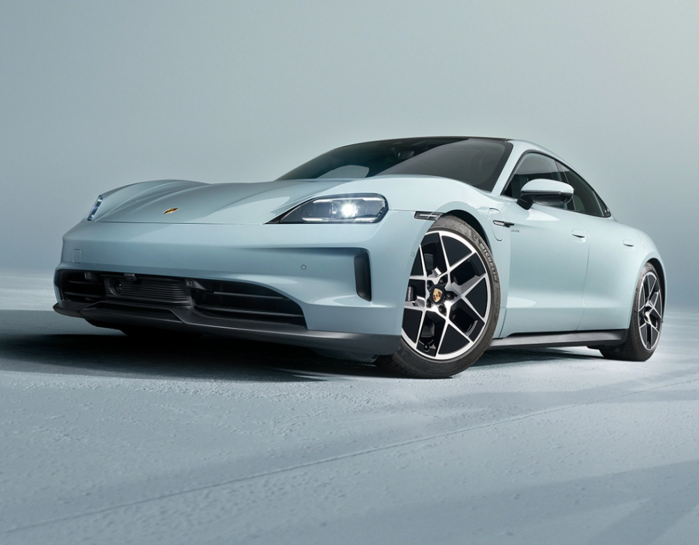 保时捷中国召回 1590 辆进口 Taycan 系列电动汽车，存在起火风险