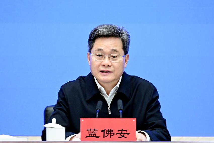 2026年财政部将实施更积极的财政政策,扩大财政支出规模